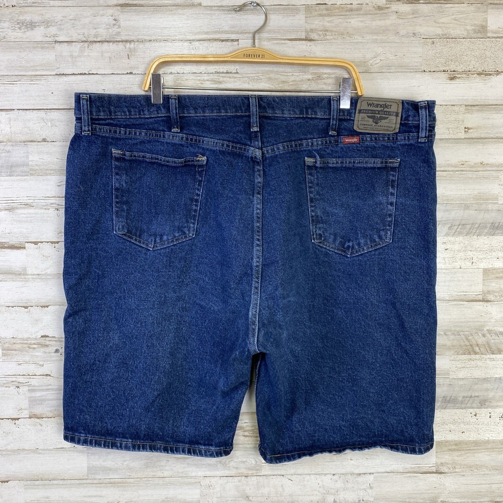 Wrangler Jean Shorts Men 46x9.5"Blue Denim Medium Wash Western Jorts Stretch - Picture 2 of 10